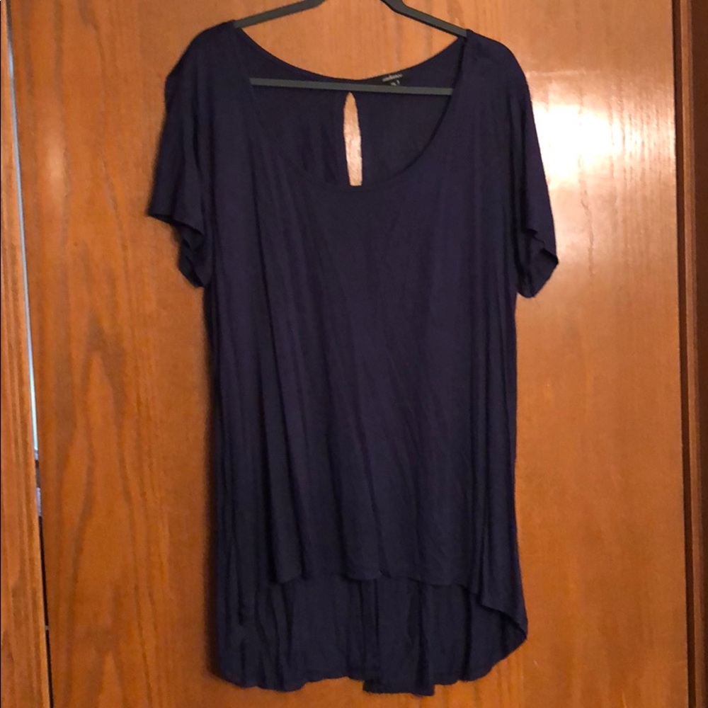 Ambiance navy blue tee with cutouts